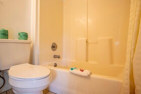 Lloyd's on The River Country Inn by OYO