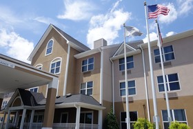 Country Inn & Suites by Radisson, Burlington (Elon), NC