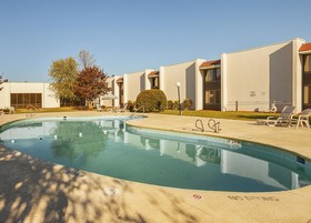 OYO Hotel Burlington South