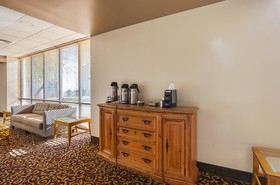 OYO Hotel Burlington South