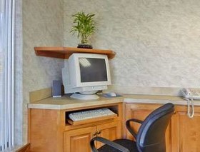 Super 8 by Wyndham Burlington NC