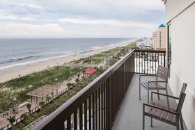 Hampton Inn & Suites Carolina Beach Oceanfront