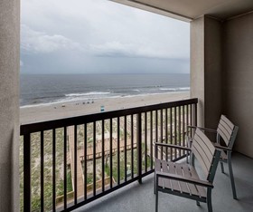 Hampton Inn & Suites Carolina Beach Oceanfront