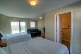 Surfside Motor Lodge