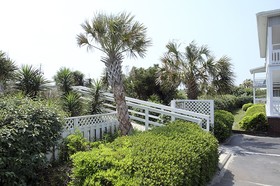 Surfside Motor Lodge