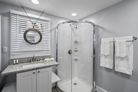 Charlotte Luxury Home Noda