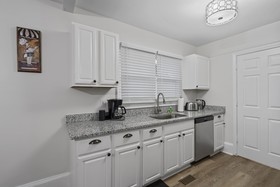 Charlotte Luxury Home Noda