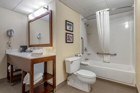 Comfort Inn Executive Park