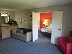 Country Inn & Suites by Radisson, Charlotte University Place, NC
