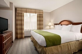 Country Inn & Suites by Radisson, Charlotte University Place, NC
