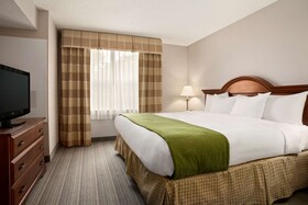 Country Inn & Suites by Radisson, Charlotte University Place, NC