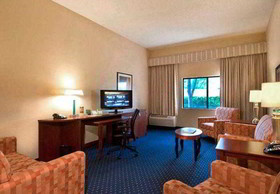 Courtyard Charlotte Ballantyne