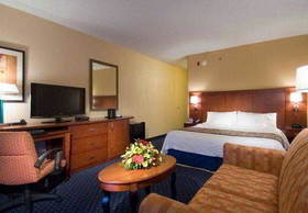 Courtyard Charlotte Ballantyne