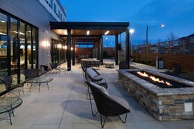 Courtyard Charlotte Steele Creek