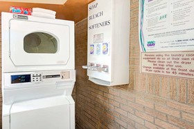 Days Inn by Wyndham Charlotte Northlake