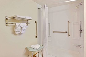 Days Inn by Wyndham Charlotte/Woodlawn Near Carowinds