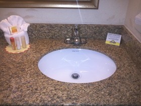 Days Inn by Wyndham Charlotte/Woodlawn Near Carowinds