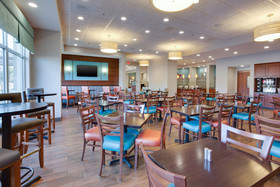 Drury Inn & Suites Charlotte Arrowood
