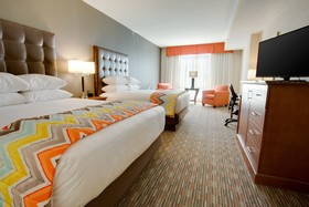 Drury Inn & Suites Charlotte Arrowood