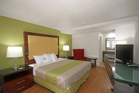 Econo Lodge Airport near Billy Graham Parkway