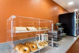 Studios & Suites 4 Less Charlotte