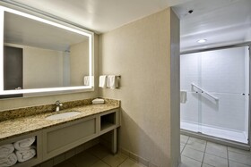 Embassy Suites Charlotte