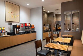 Embassy Suites Charlotte Ayrsley