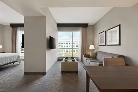 Embassy Suites Charlotte Ayrsley