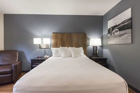 Extended Stay America Select Suites Charlotte Airport
