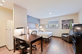 Extended Stay America Charlotte University Place E. McCullough Dr.