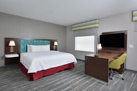Hampton Inn & Suites by Hilton Charlotte North I 485