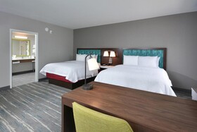Hampton Inn & Suites by Hilton Charlotte North I 485