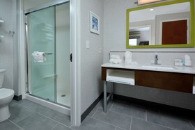 Hampton Inn & Suites by Hilton Charlotte North I 485