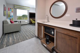 Hampton Inn & Suites by Hilton Charlotte North I 485