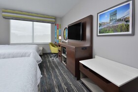 Hampton Inn & Suites by Hilton Charlotte North I 485