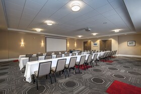 Holiday Inn Charlotte Airport Conference Center