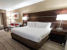Holiday Inn Charlotte Airport Conference Center
