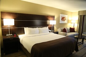 Holiday Inn Charlotte Airport Conference Center