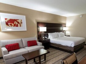 Holiday Inn Charlotte Airport Conference Center