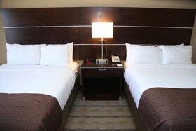 Holiday Inn Charlotte Airport Conference Center