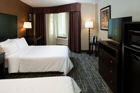 DoubleTree by Hilton Charlotte City Center
