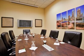 DoubleTree by Hilton Charlotte City Center