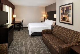 DoubleTree by Hilton Charlotte City Center