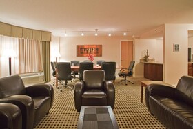 DoubleTree by Hilton Charlotte City Center