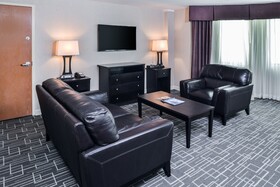 DoubleTree by Hilton Charlotte City Center