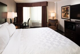 DoubleTree by Hilton Charlotte City Center
