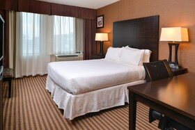 DoubleTree by Hilton Charlotte City Center