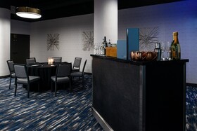 DoubleTree by Hilton Charlotte City Center