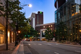 DoubleTree by Hilton Charlotte City Center