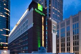 DoubleTree by Hilton Charlotte City Center